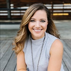 Meet your Posher, Ellen